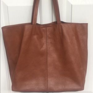 Banana republic leather tote